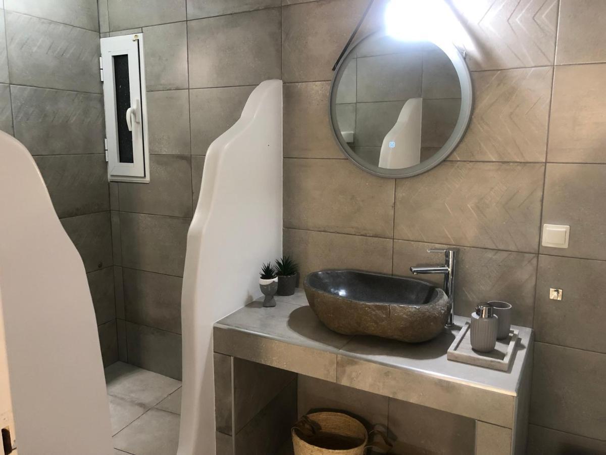 Francesca Secret Apartment Mykonos Town ภายนอก รูปภาพ